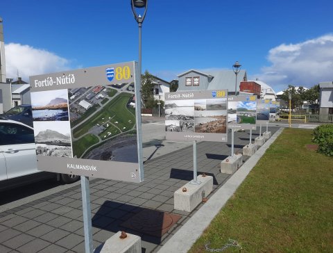 Ný sýning á Akratorgi